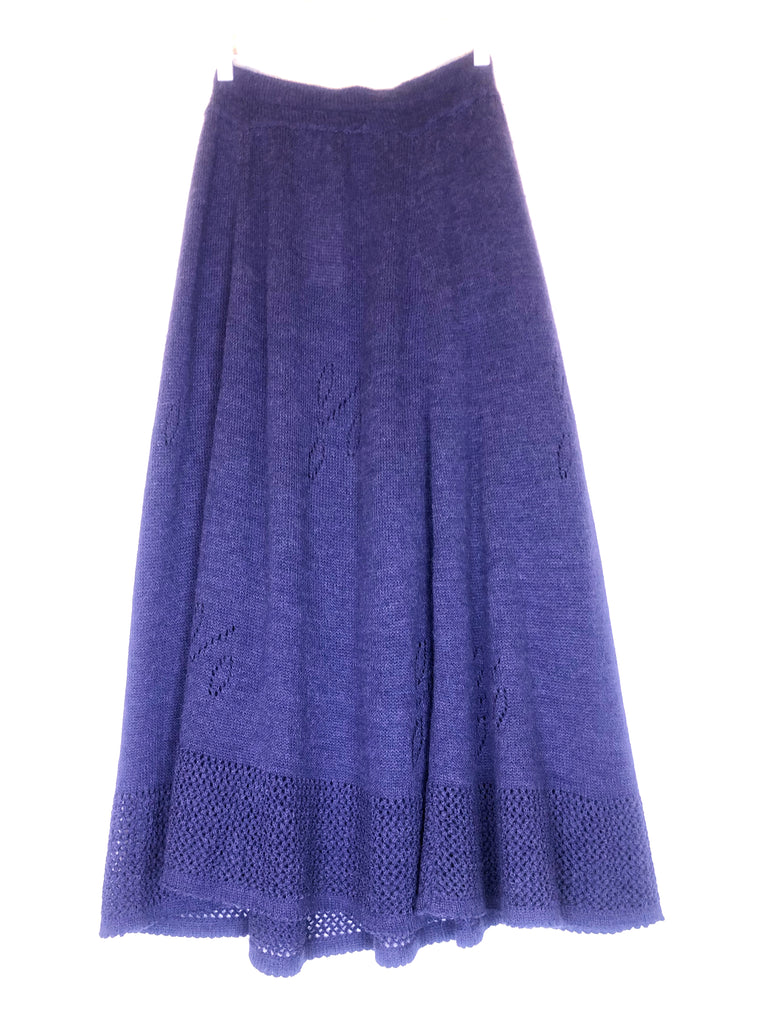 emmanuelle khanh jupe vintage en laine violette chez plaisir palace la boutique vintage à paris