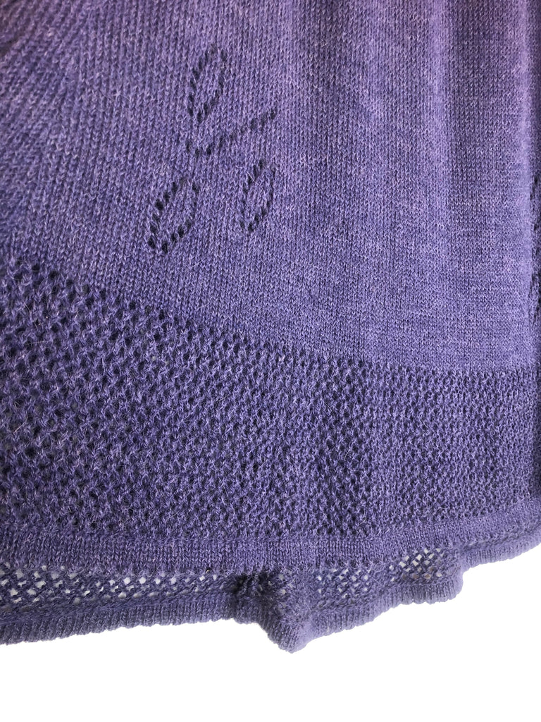 detail of emmanuelle khanh purple wool skirt vintage at plaisir palace Paris